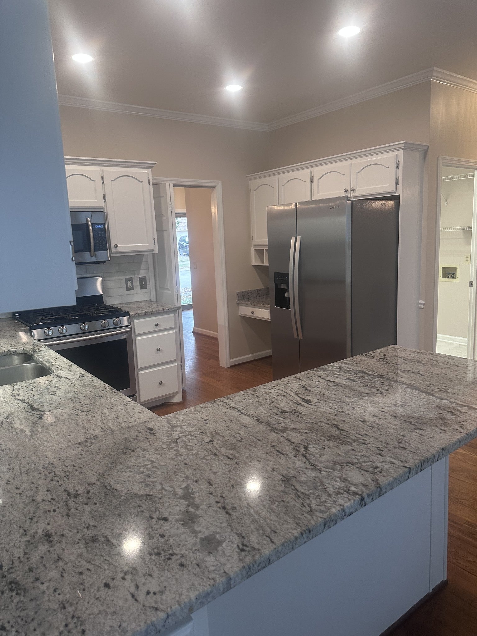 143 Middleboro Cir