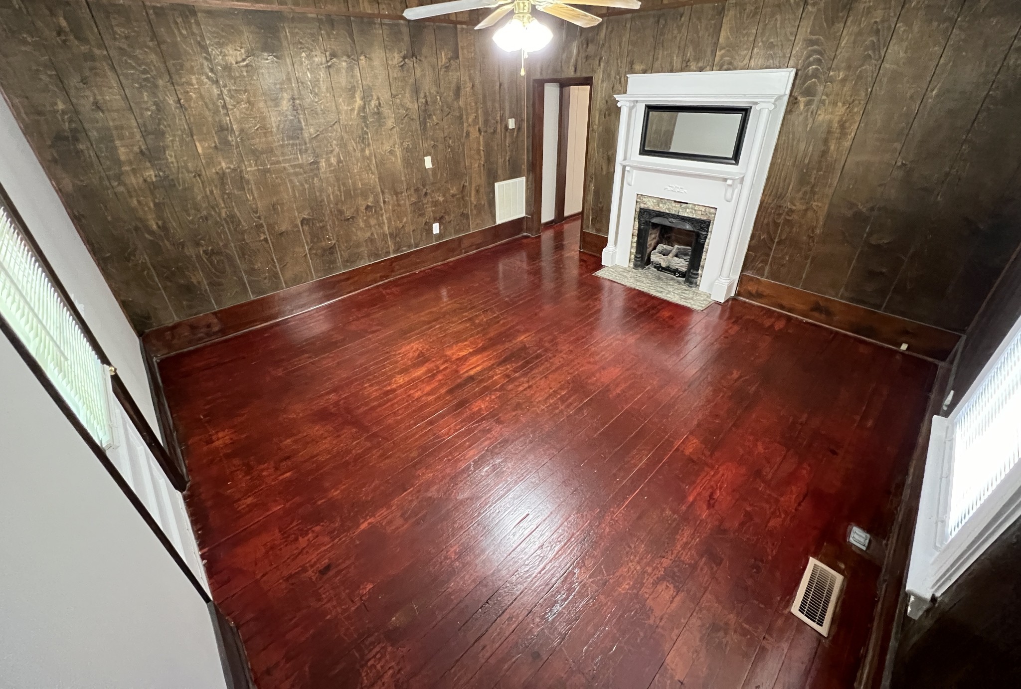 721 North Maple Street B