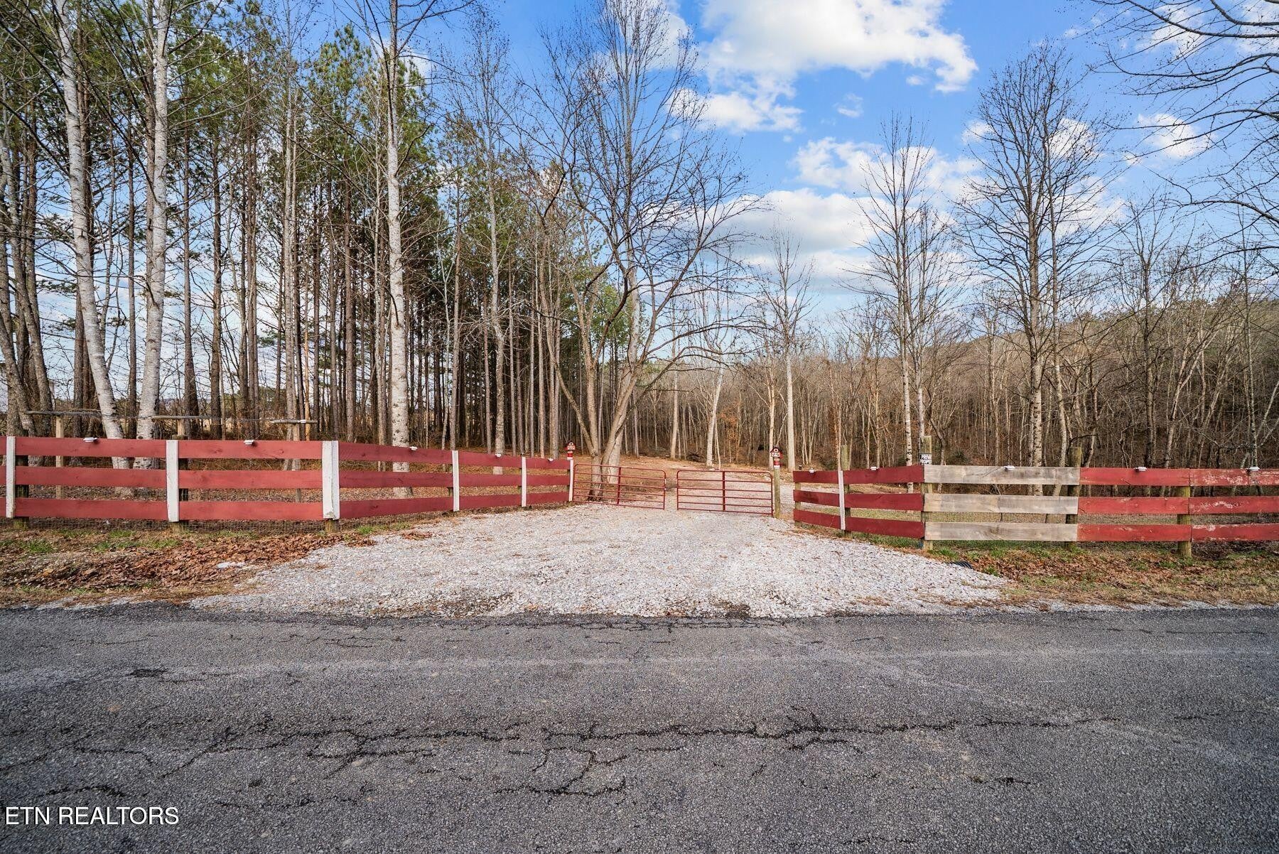 185 Mt Vernal Rd