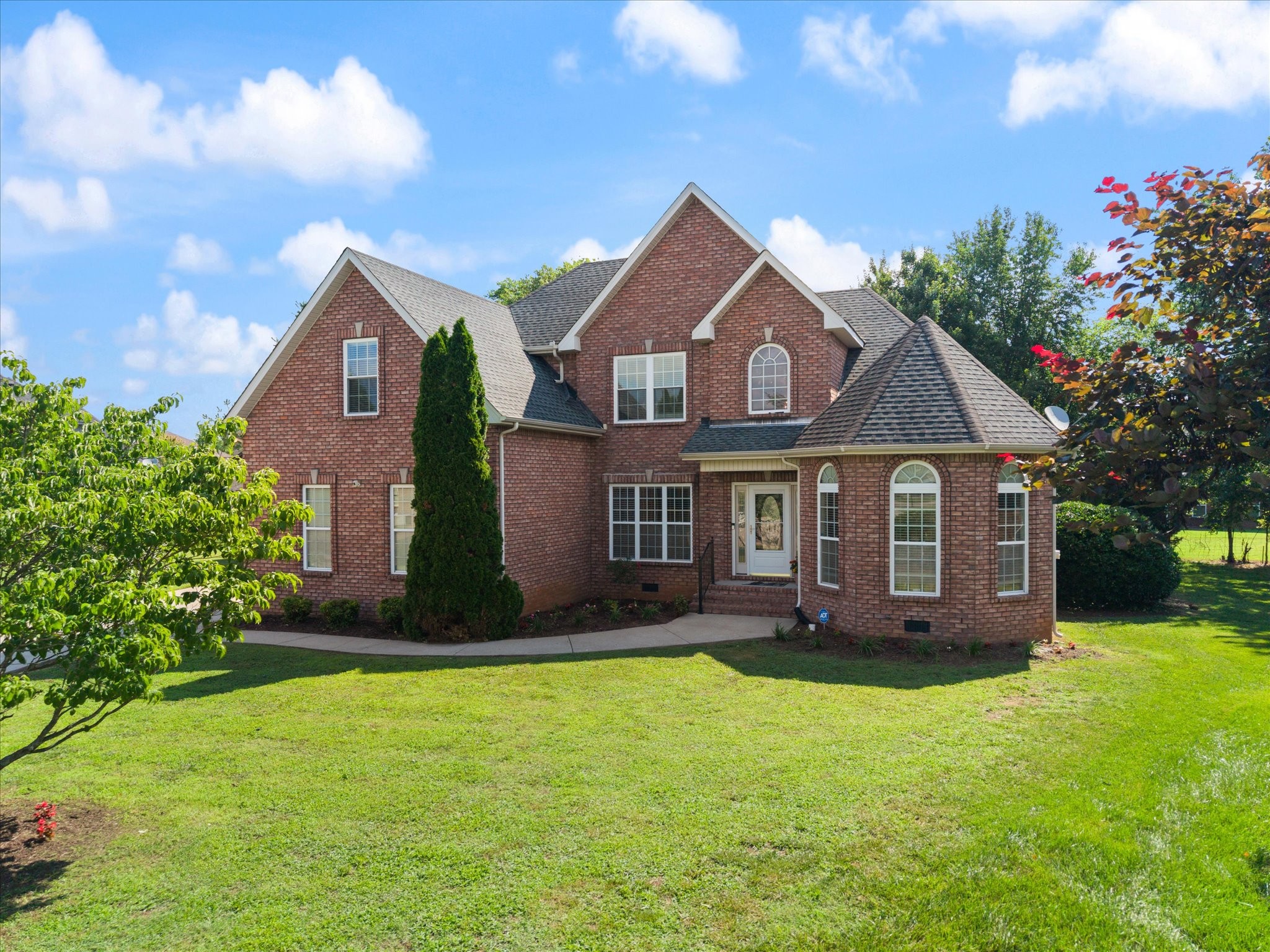 751 Mack Ct