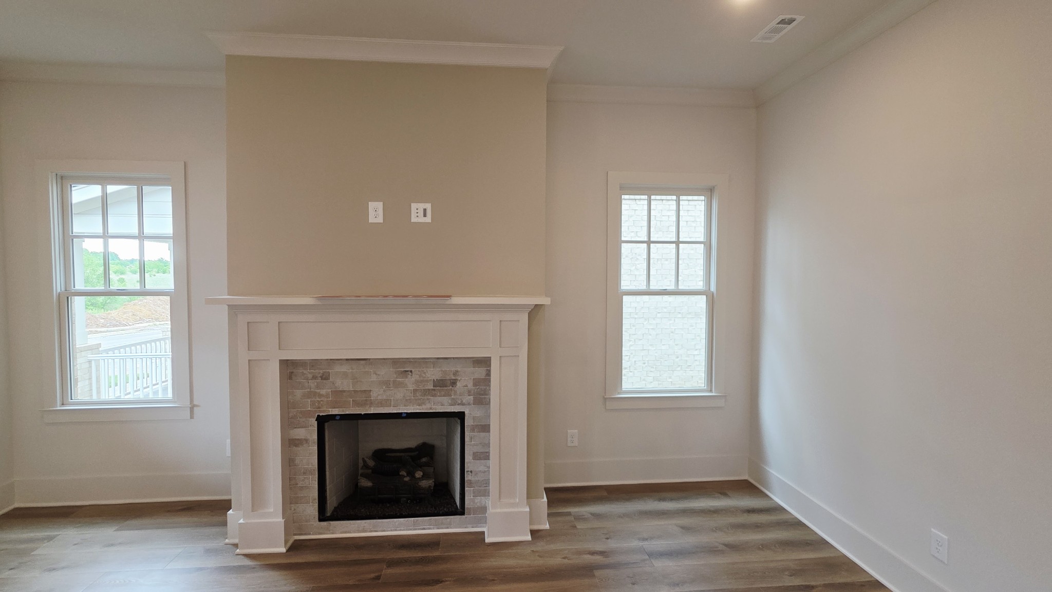 769 Saint Clair Ave