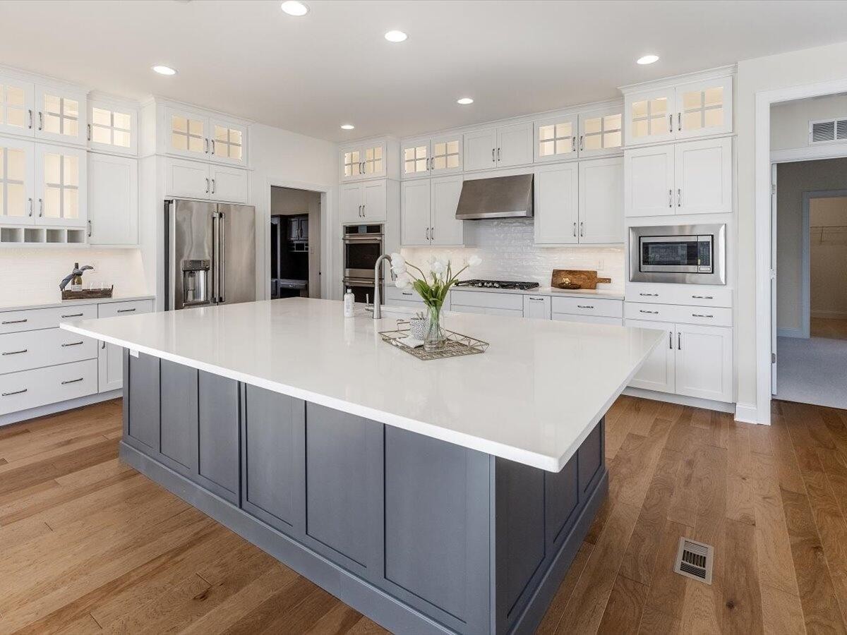 381 Reddenwood Road