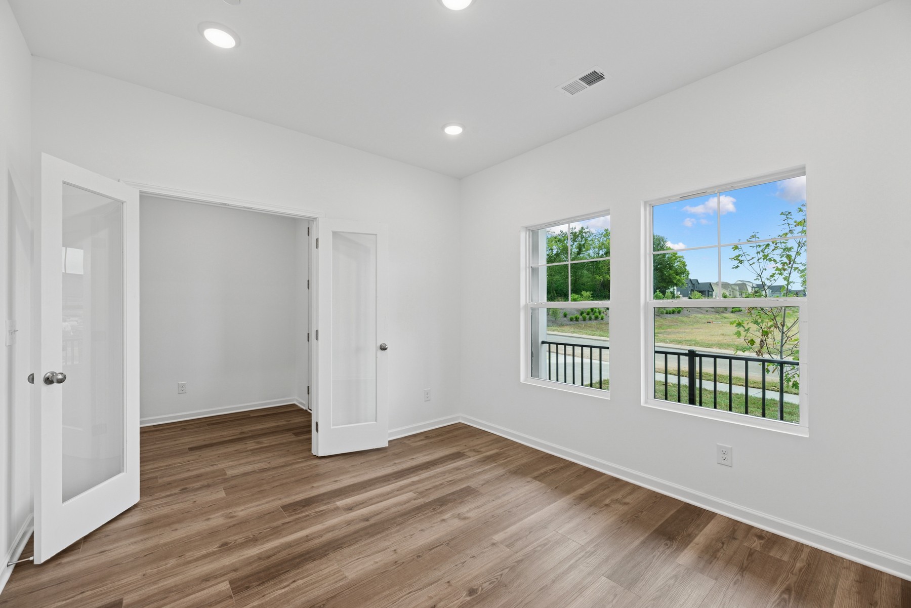 2884 Rolling Brook Drive