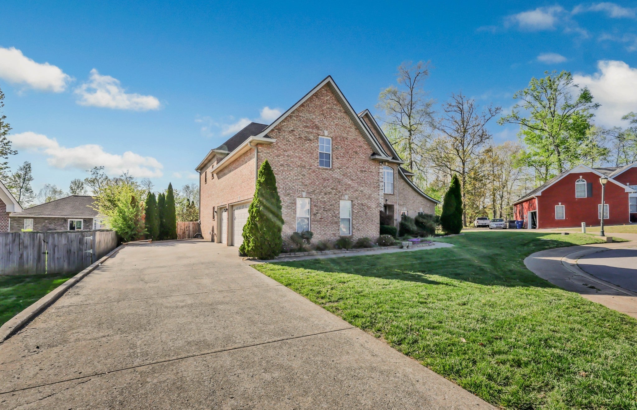 132 Lyme Dr