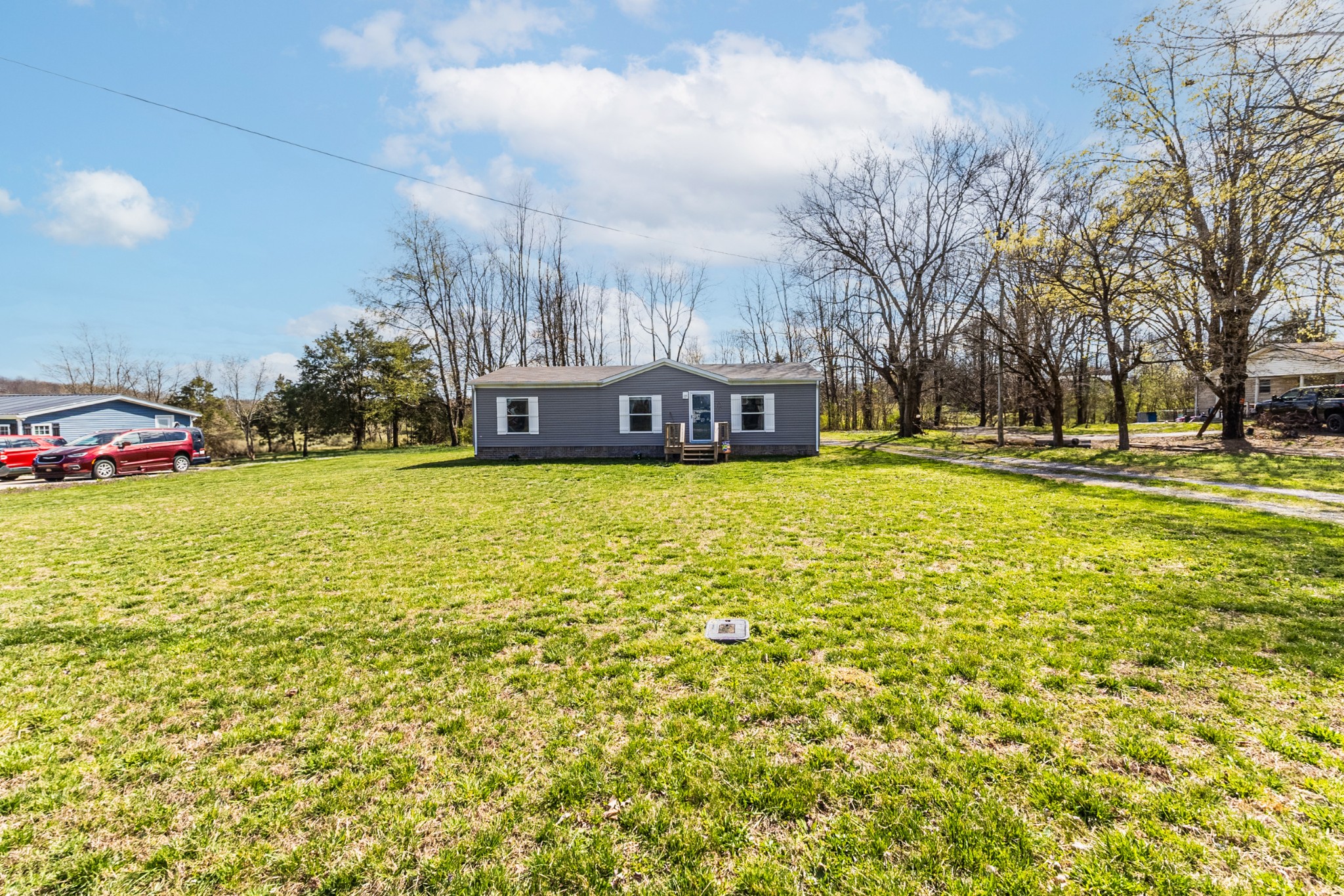 115 Skyline Dr