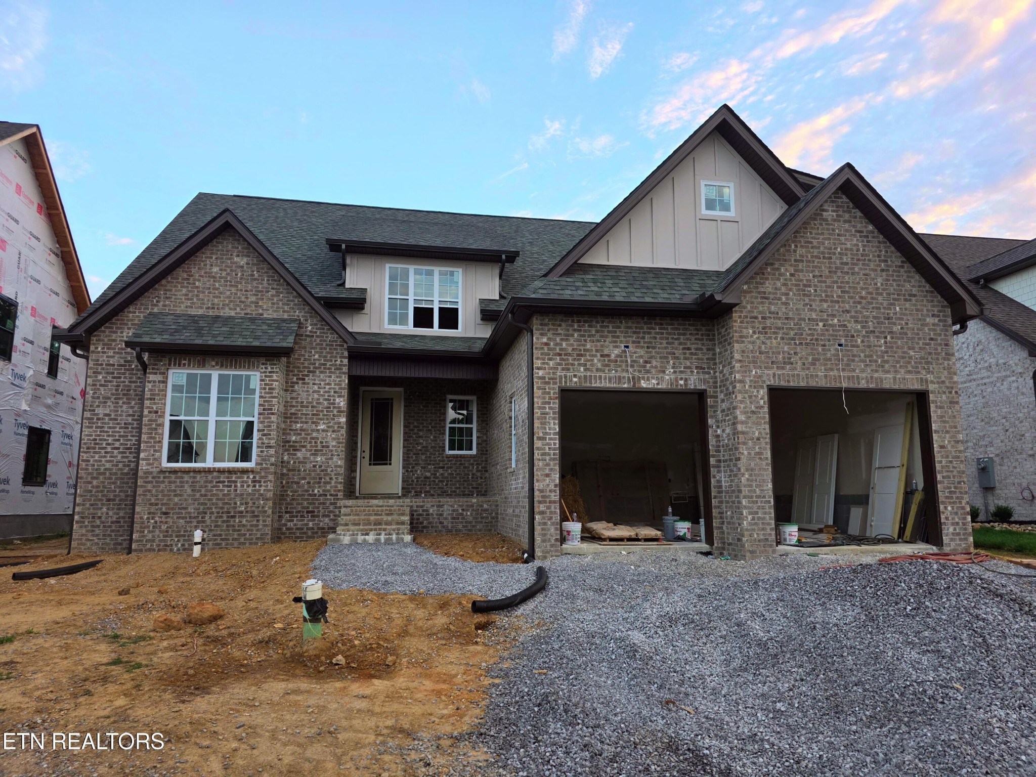 8109 Carolina Cherry Lane