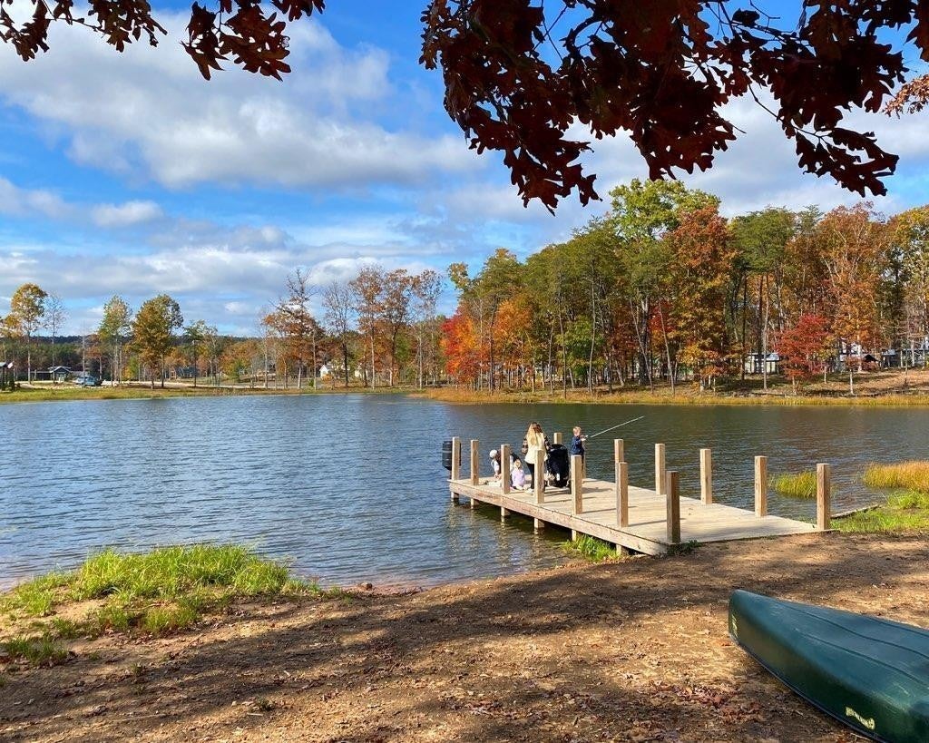 312 Hemlock Cove