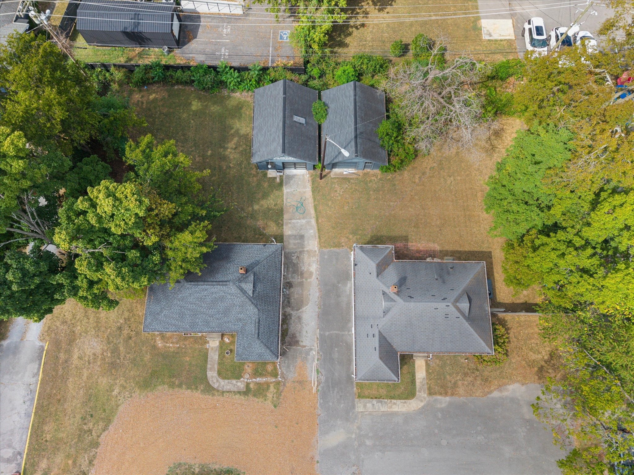 2823 Bransford Ave