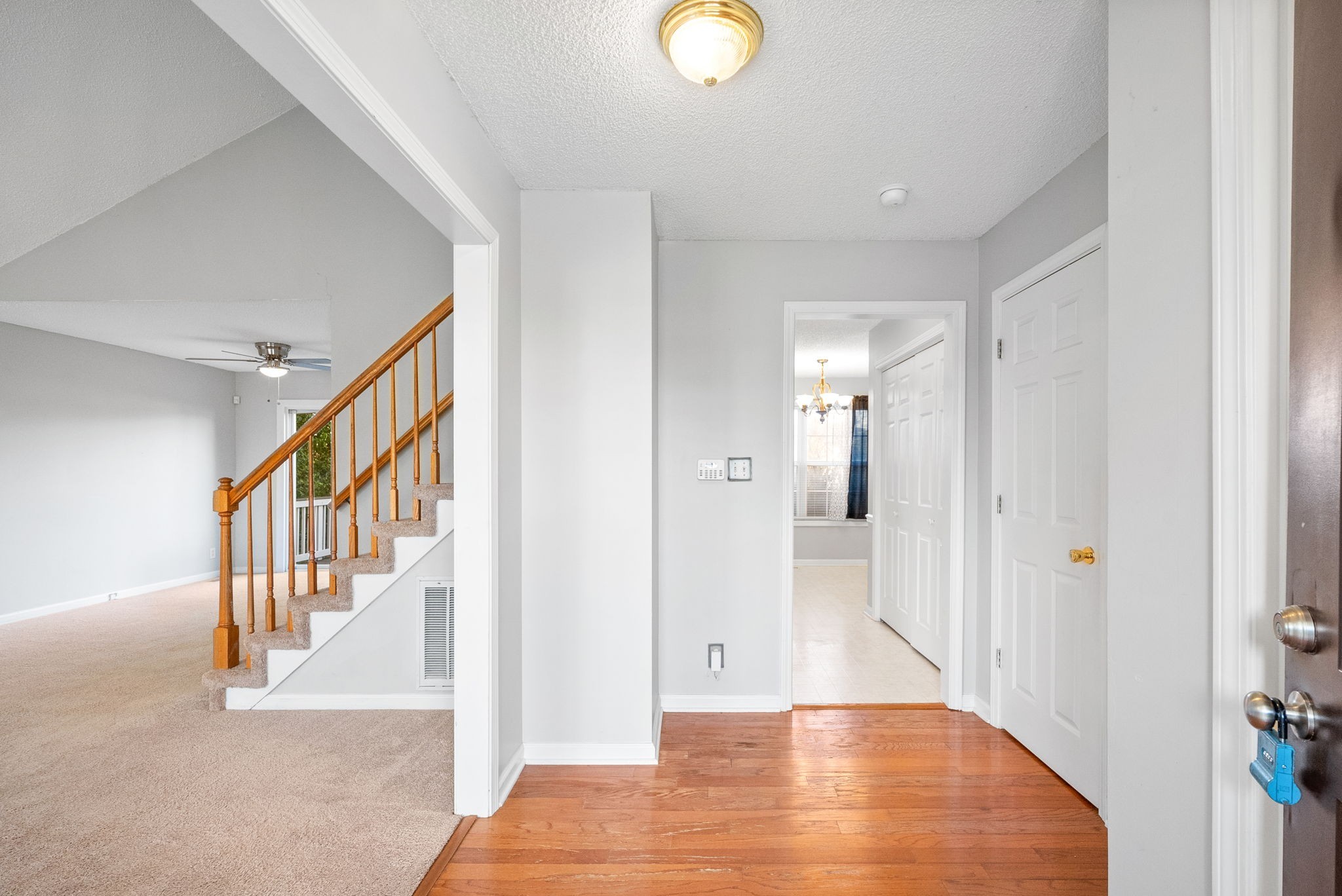Clarksville, Tennessee 37042, United States, 3 Bedrooms Bedrooms, ,3 BathroomsBathrooms,Residential,Active,109085