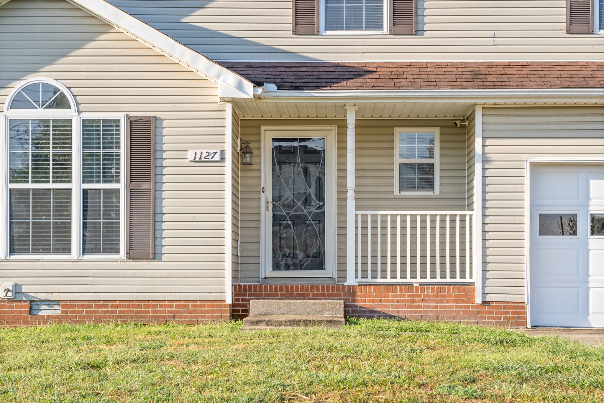 Clarksville, Tennessee 37042, United States, 3 Bedrooms Bedrooms, ,3 BathroomsBathrooms,Residential,Active,109085