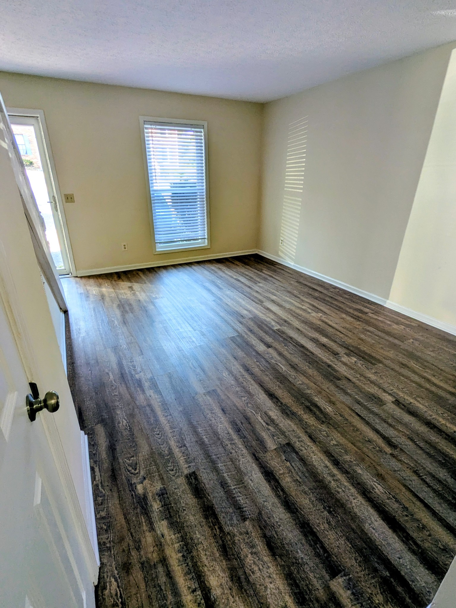 1030 Brookview Dr 21C