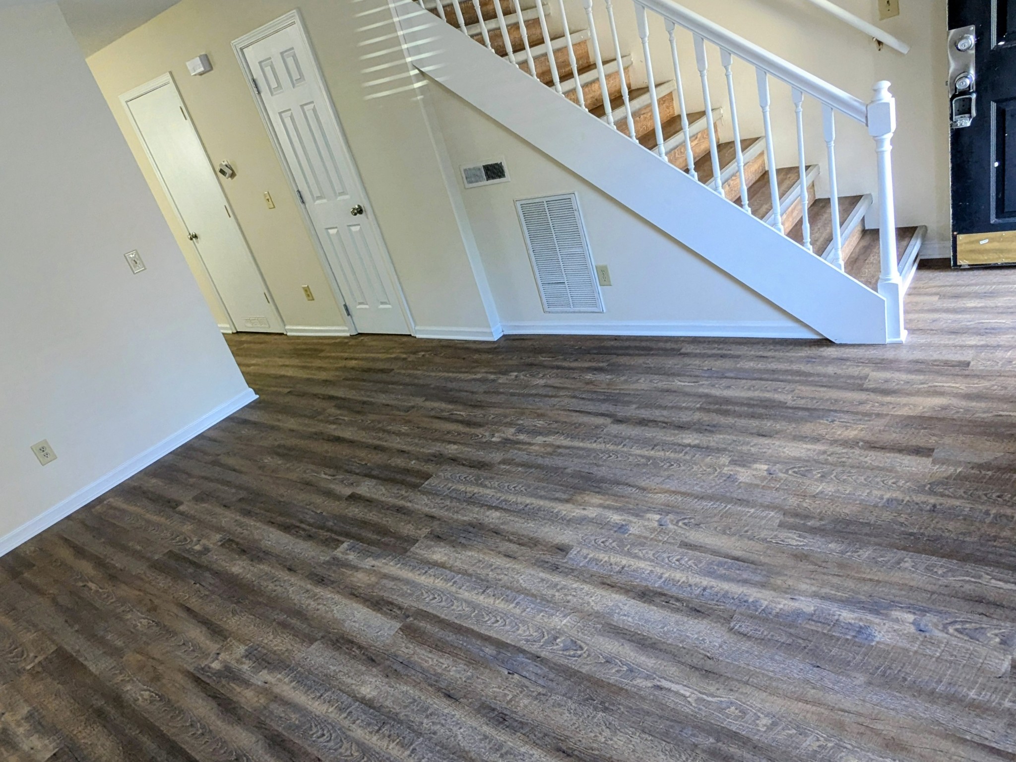 1030 Brookview Dr 21C