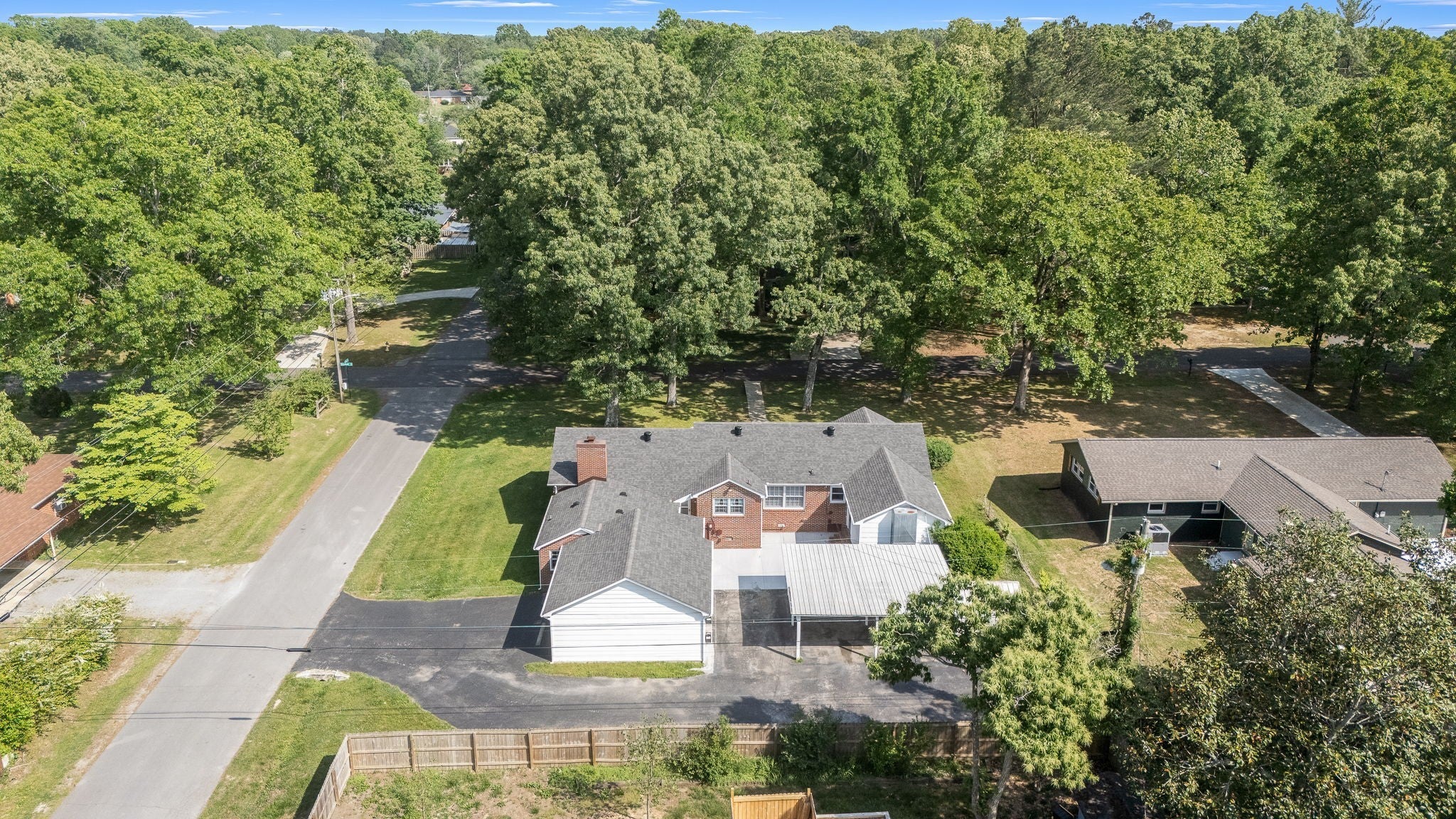 400 EDGEWOOD DRIVE