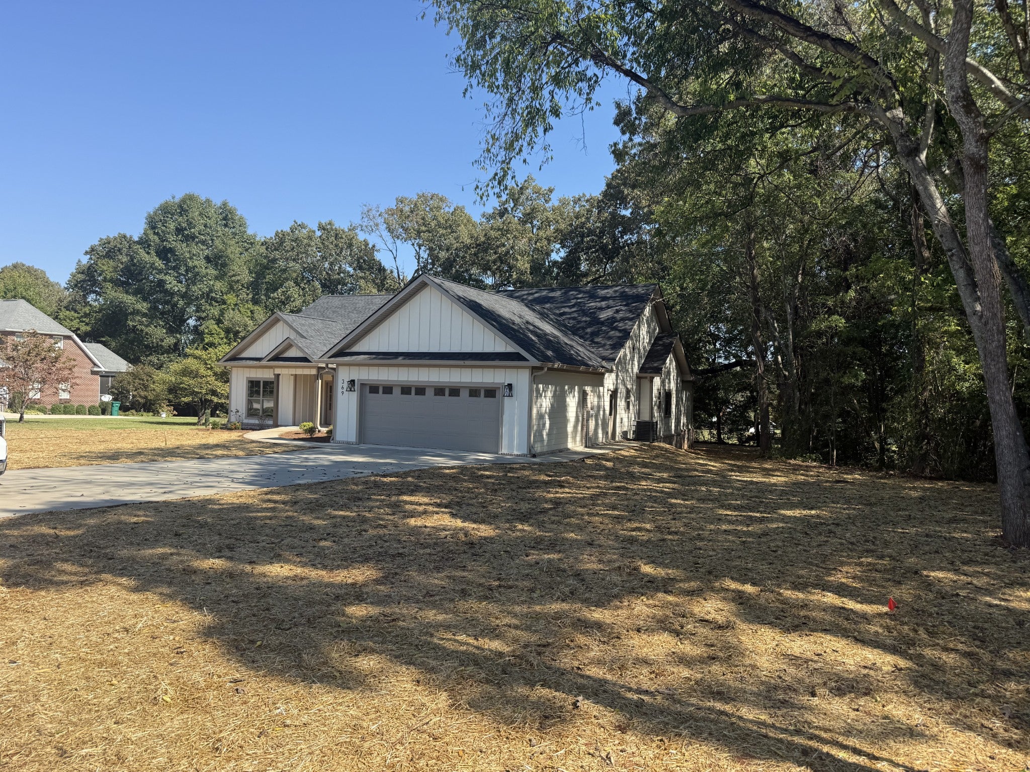 369 Pickney Rd