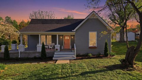 Photo of 336 Woodland St, Watertown, TN 37184 (MLS # 3169985)