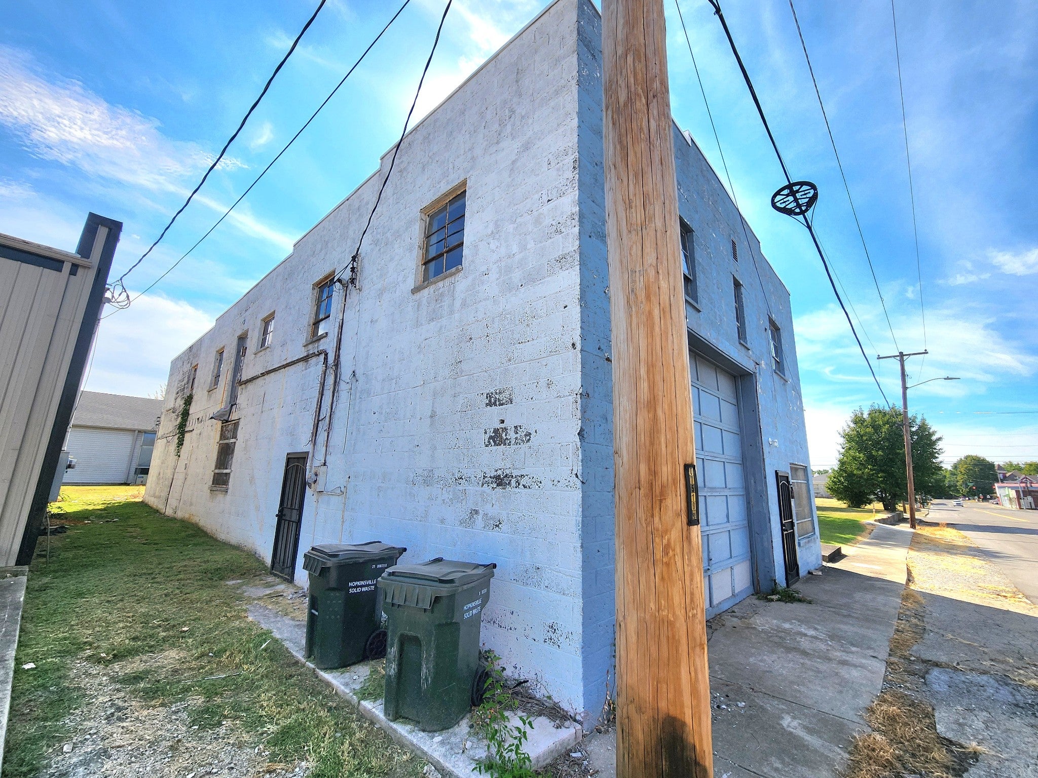315 E 4th St