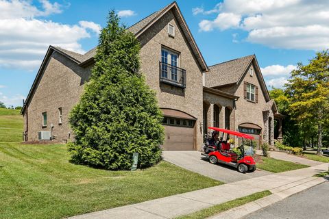 189 Village Cir Lebanon TN 37087