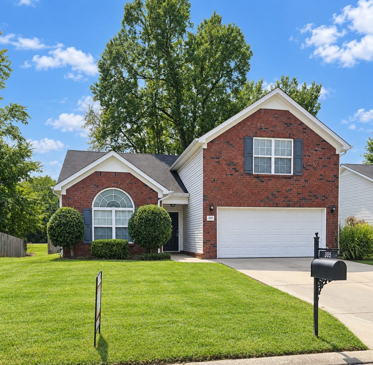 305 Sarava Ln