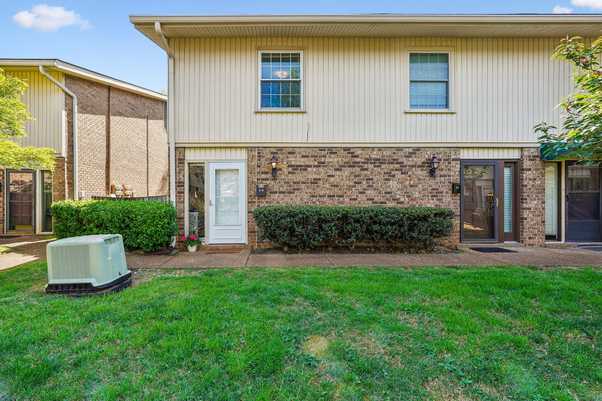 2116 Hobbs Rd K1