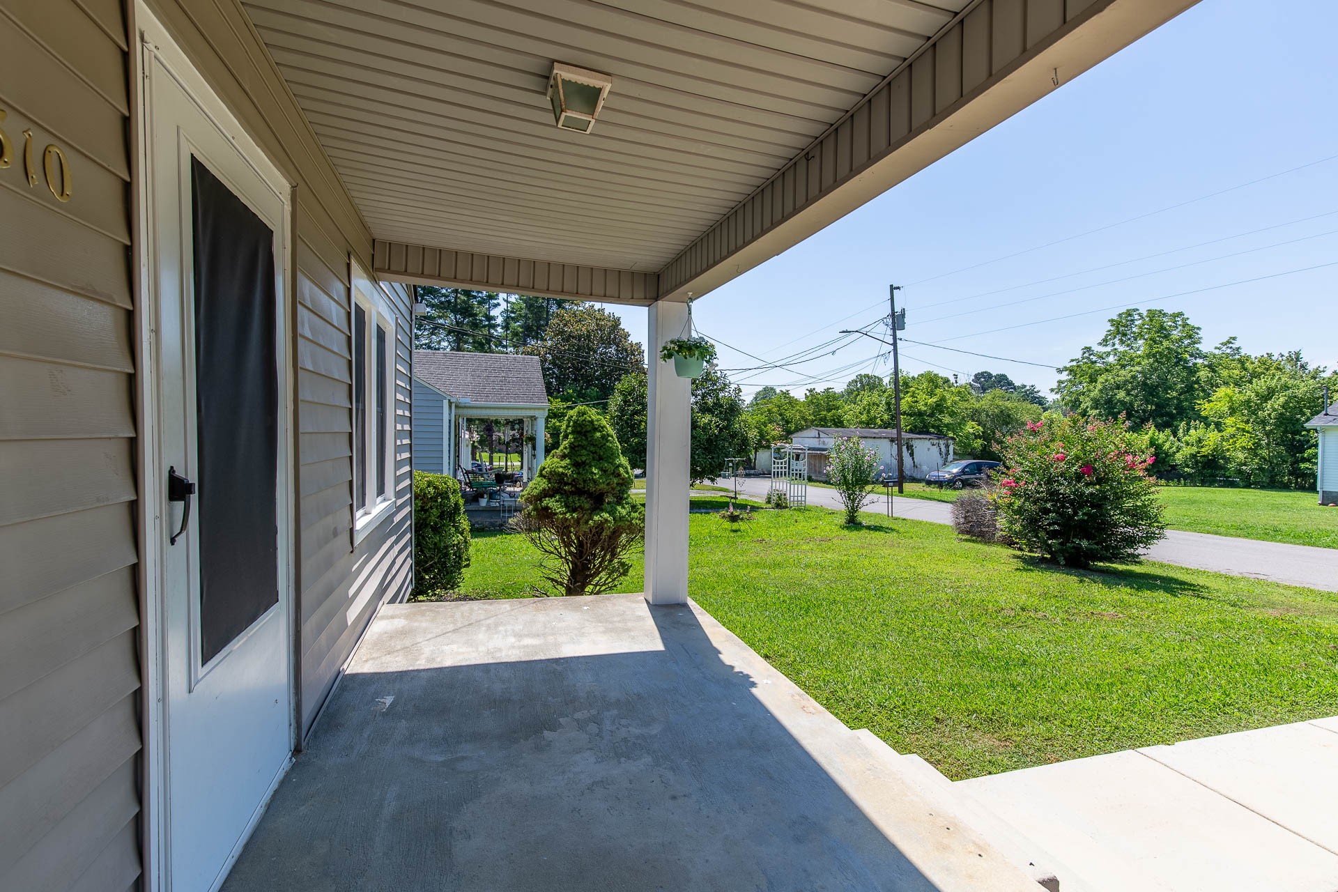 310 Carter St