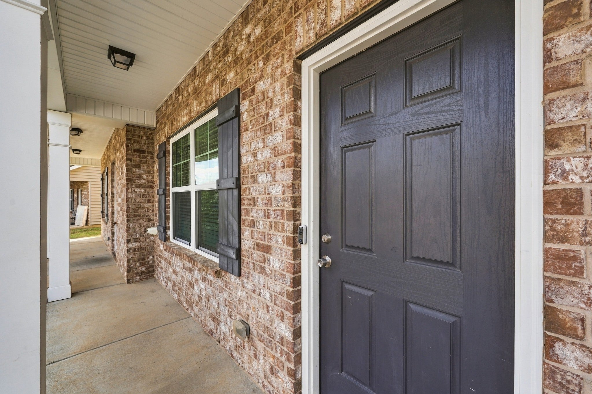 2-bed listing at 1063 Bradburn Village Dr, Antioch