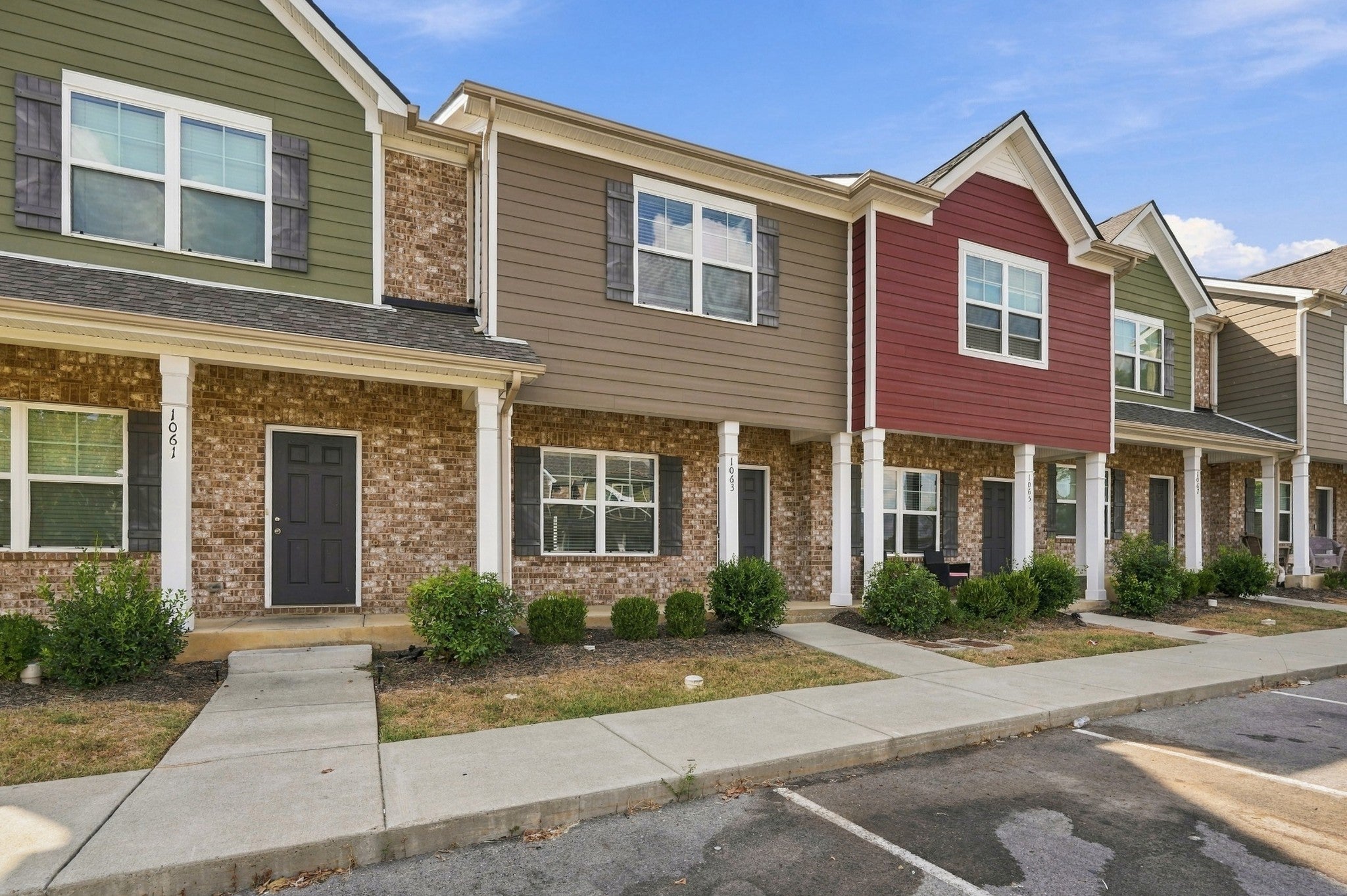 1063 Bradburn Village Dr