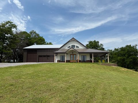 757 Thompson Creek Rd Shelbyville TN 37160