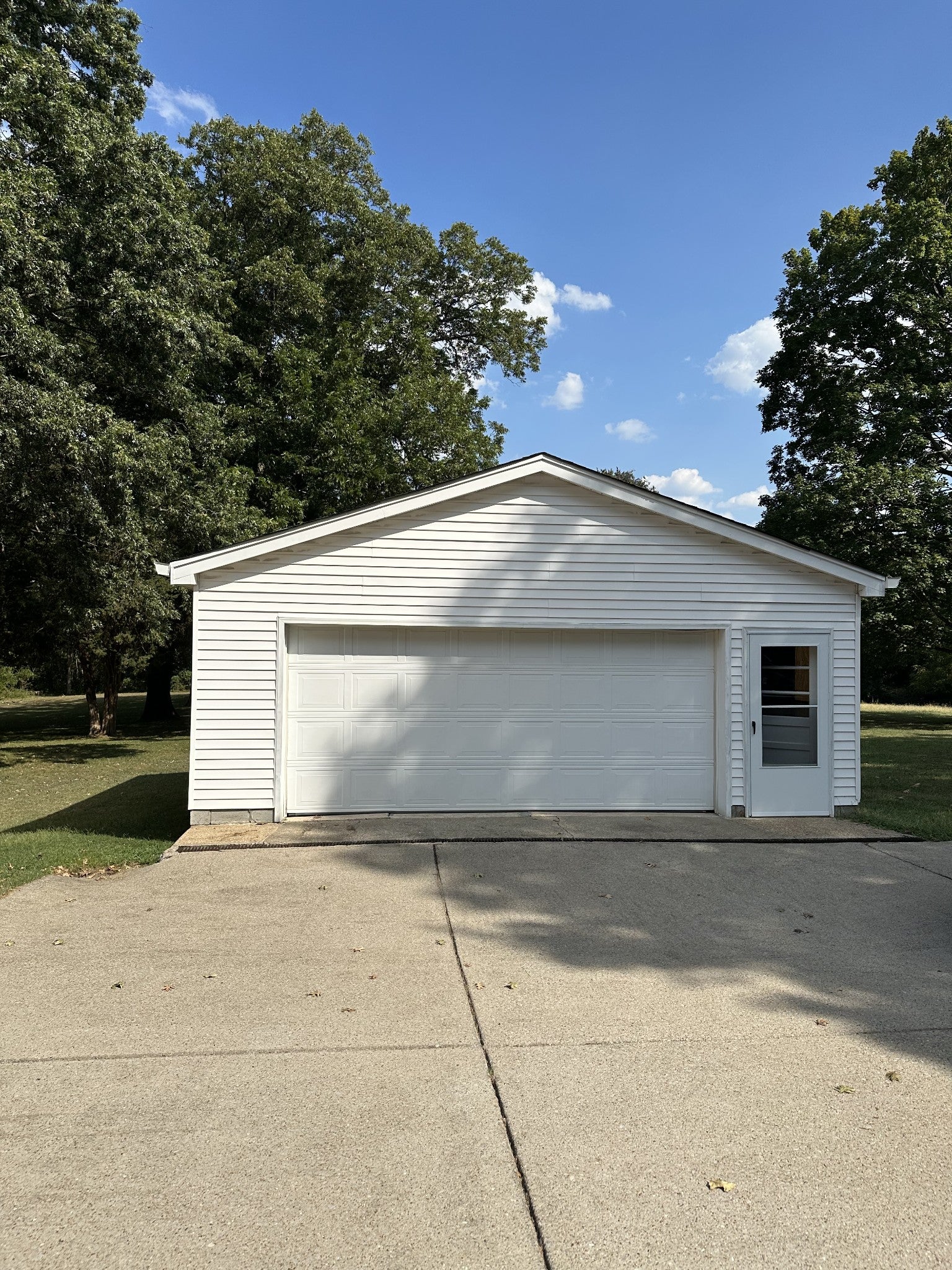 321 E Marthona Road