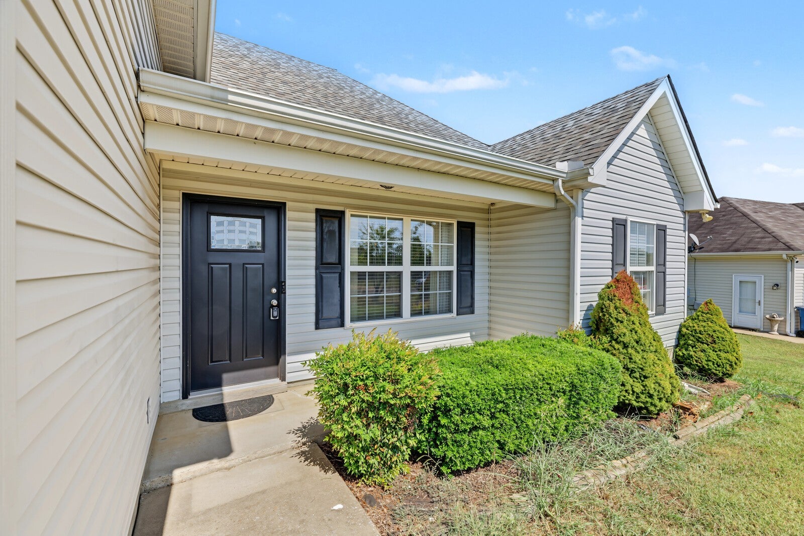 1220 Crescent Ridge Dr