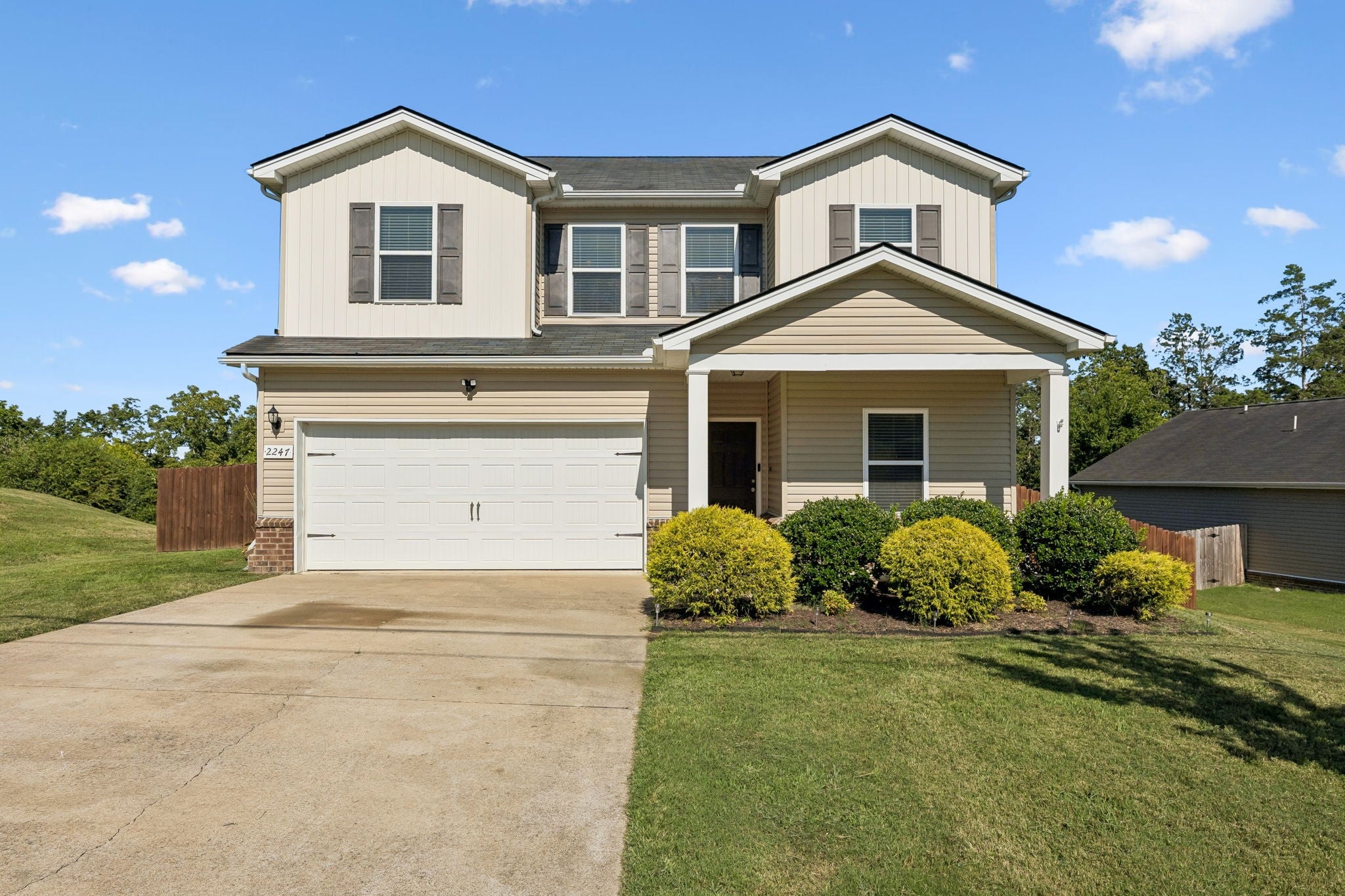 2247 Bee Hive Dr