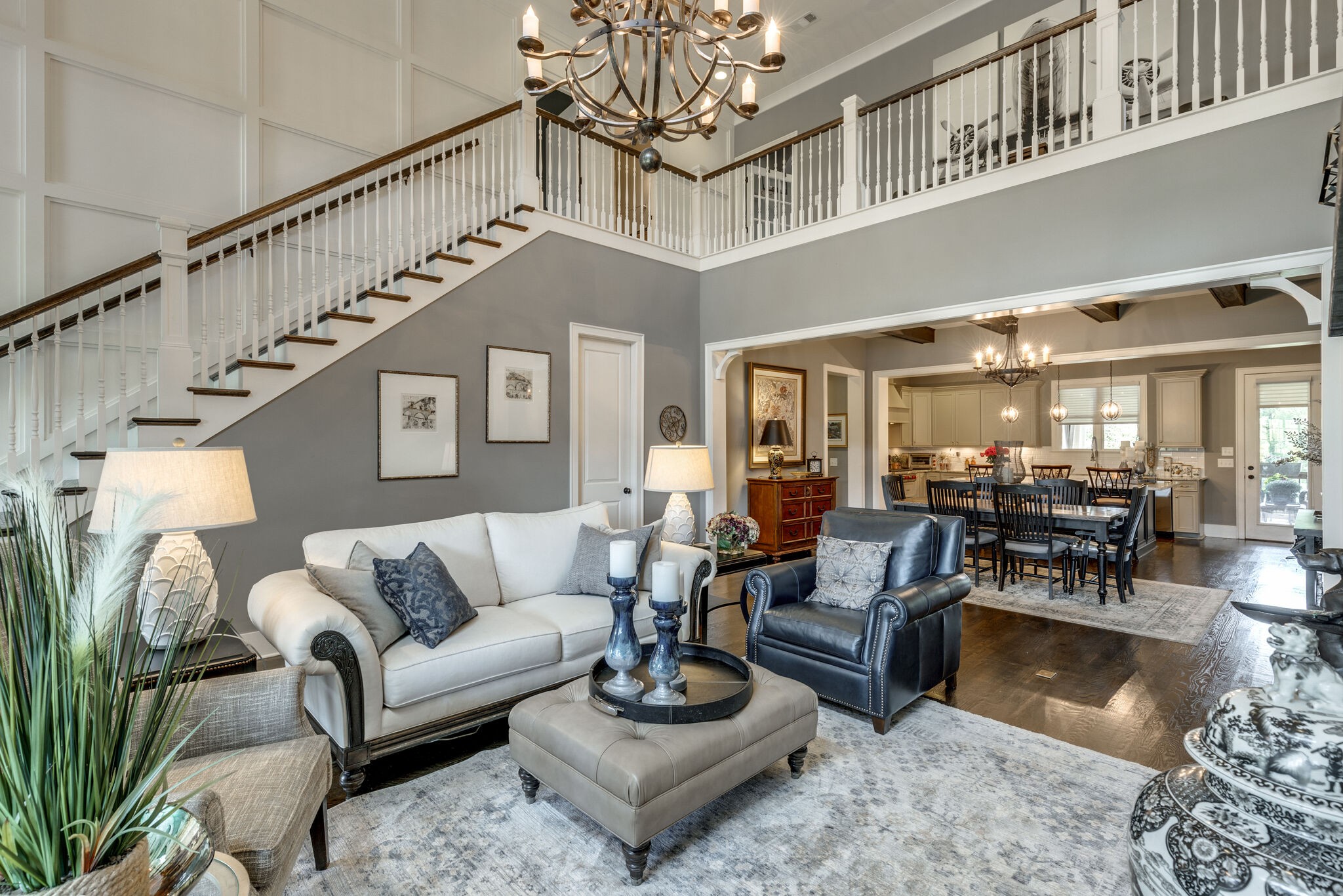 1869 Burland Cres