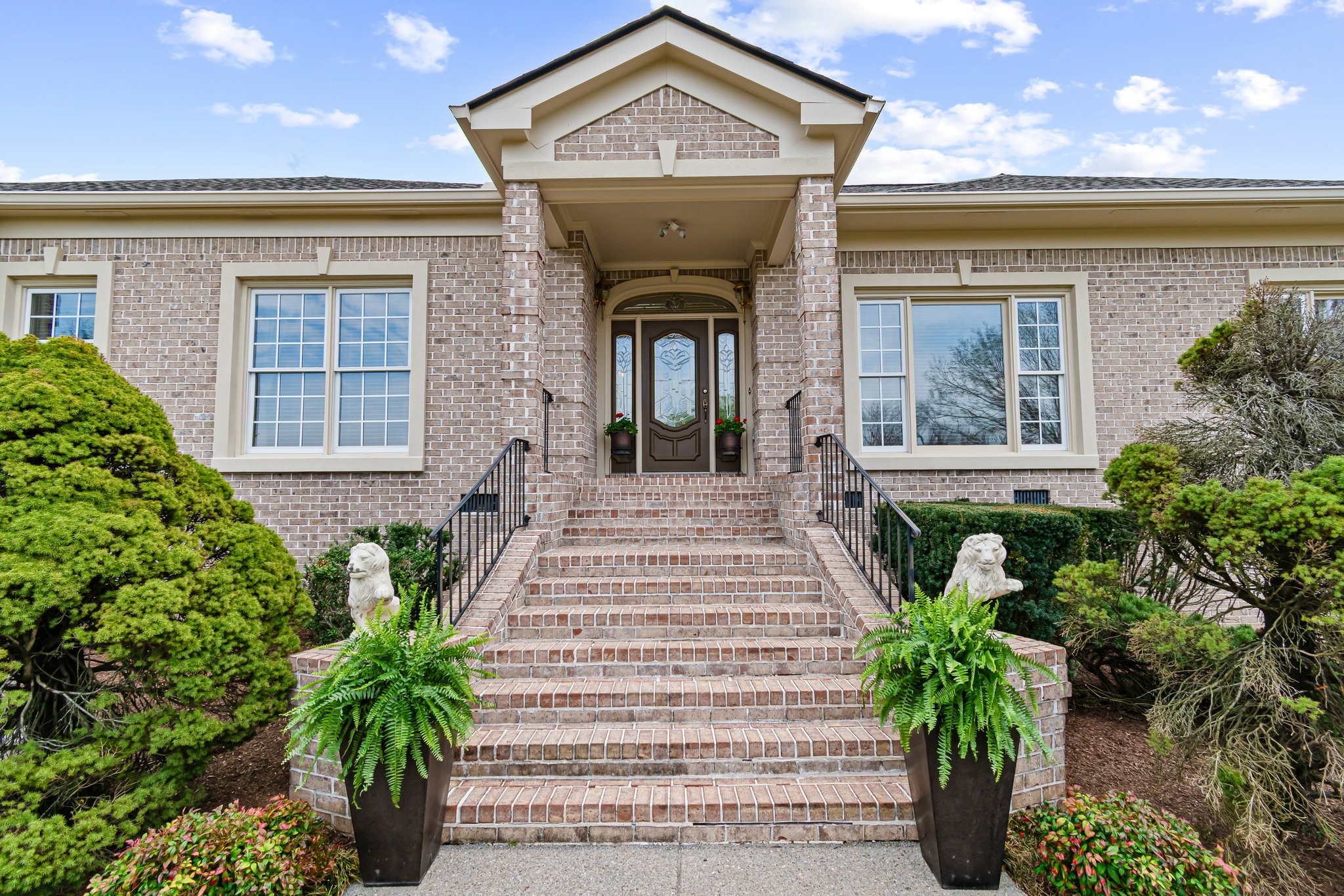1782 Masters Dr