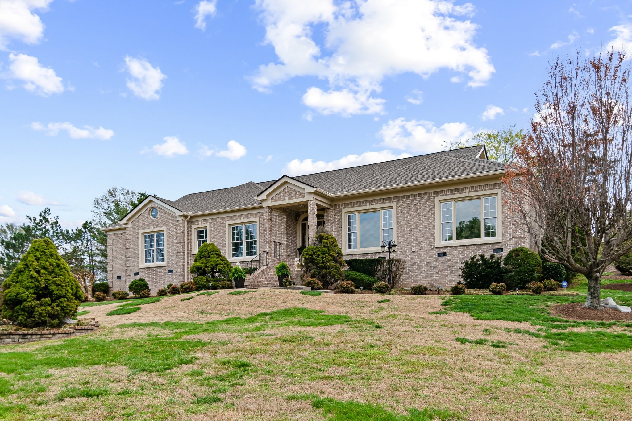 1782 Masters Dr