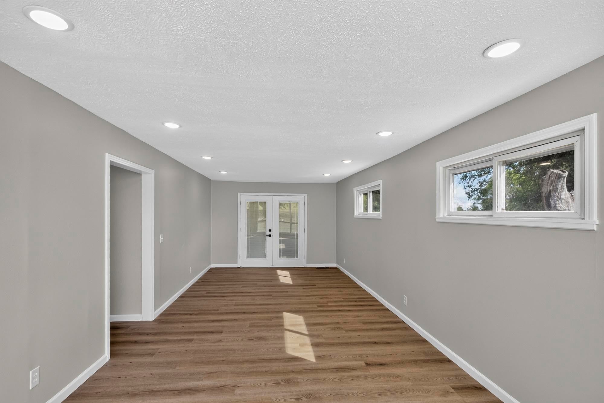150 Pembroke Oak Grove Rd 3