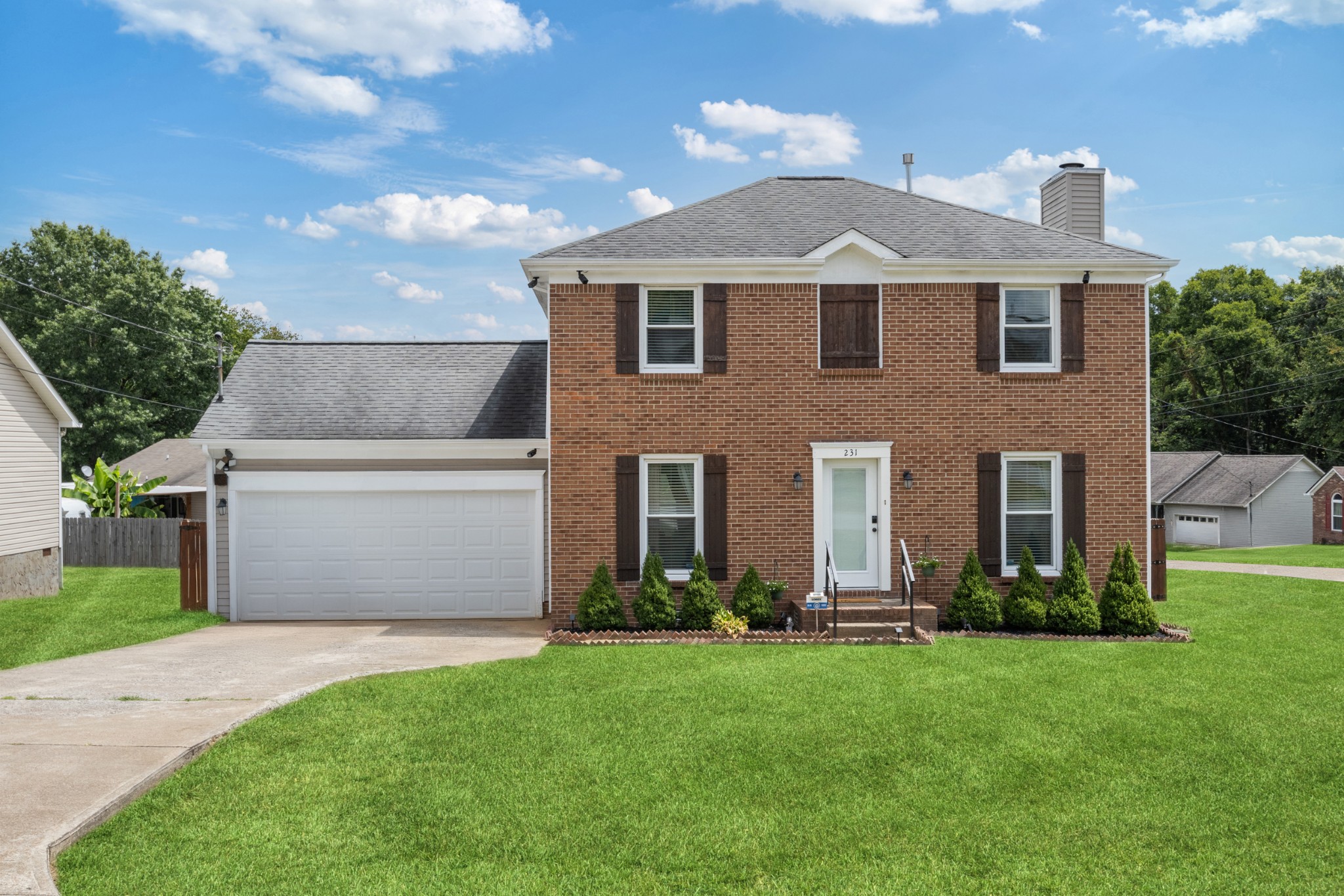 231 Overlook Pl