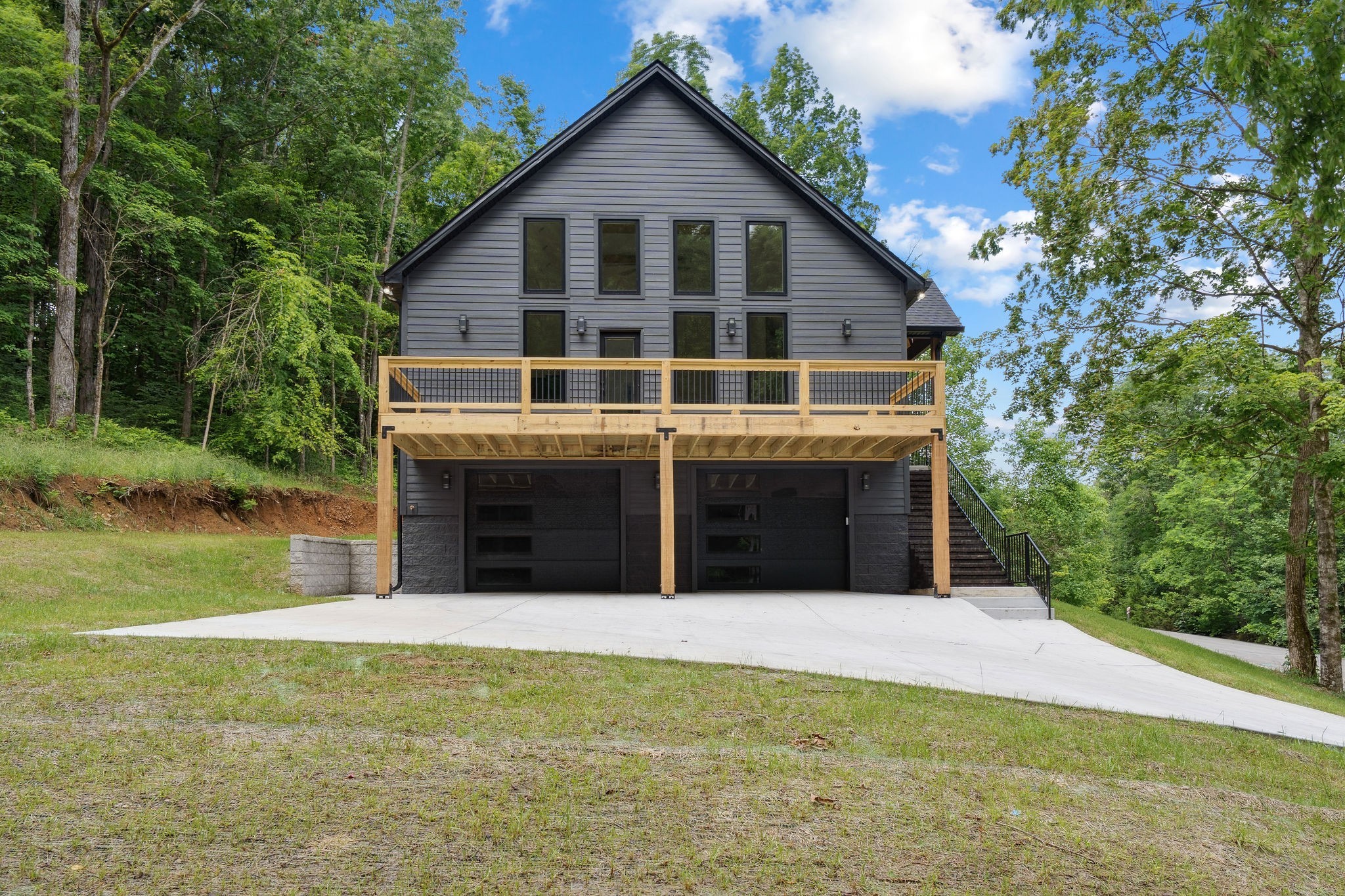 1440 Shoreside Drive