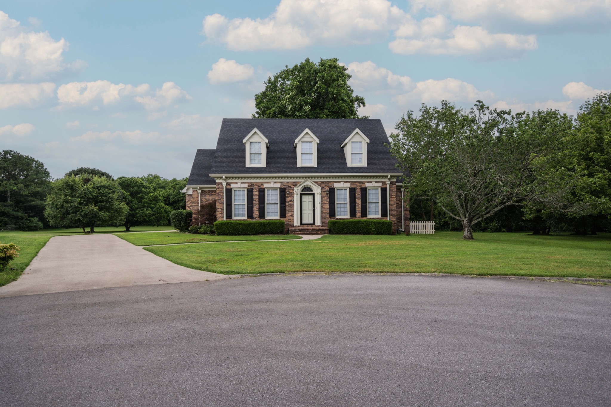 106 Rosewood Ct