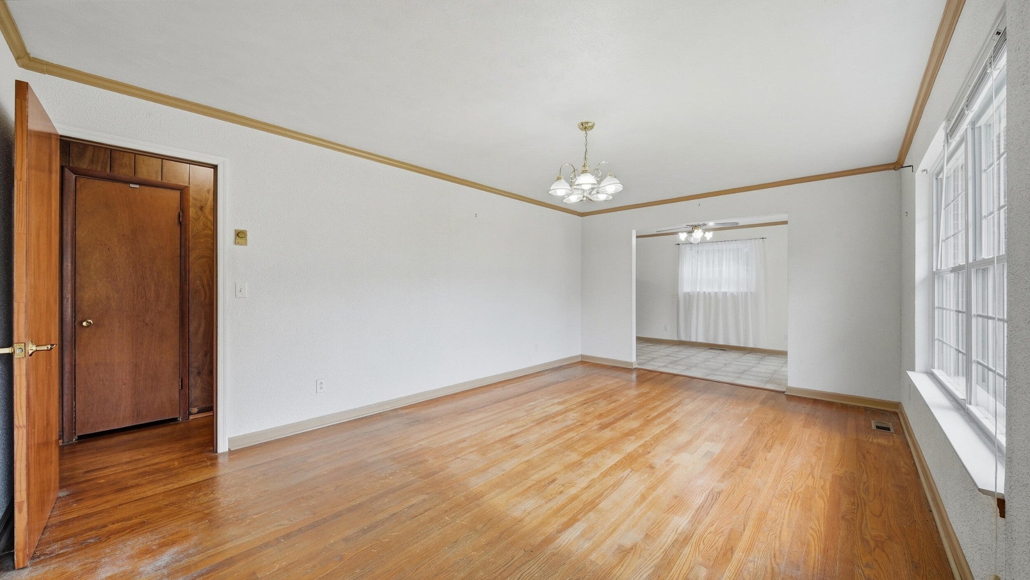 1145 Tamarack Trail