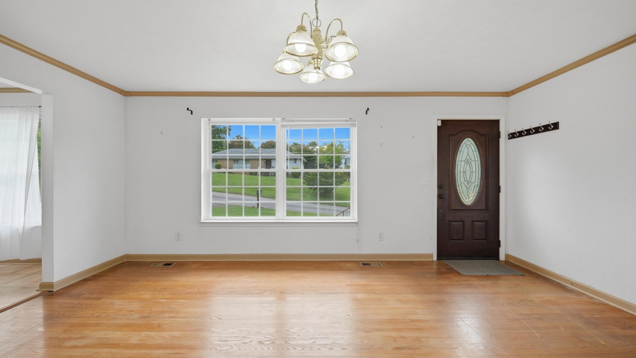 1145 Tamarack Trail
