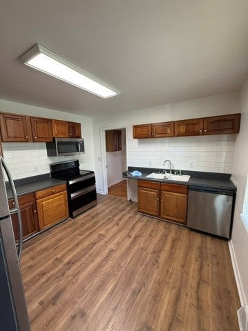 707b Skyline Ridge Dr, Madison TN 37115 1-bed home, photo 4 of 6