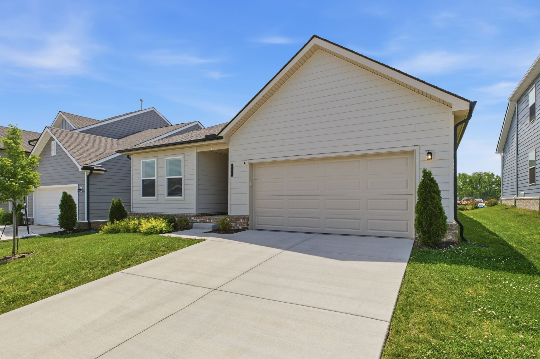 640 Cedar Brook Dr