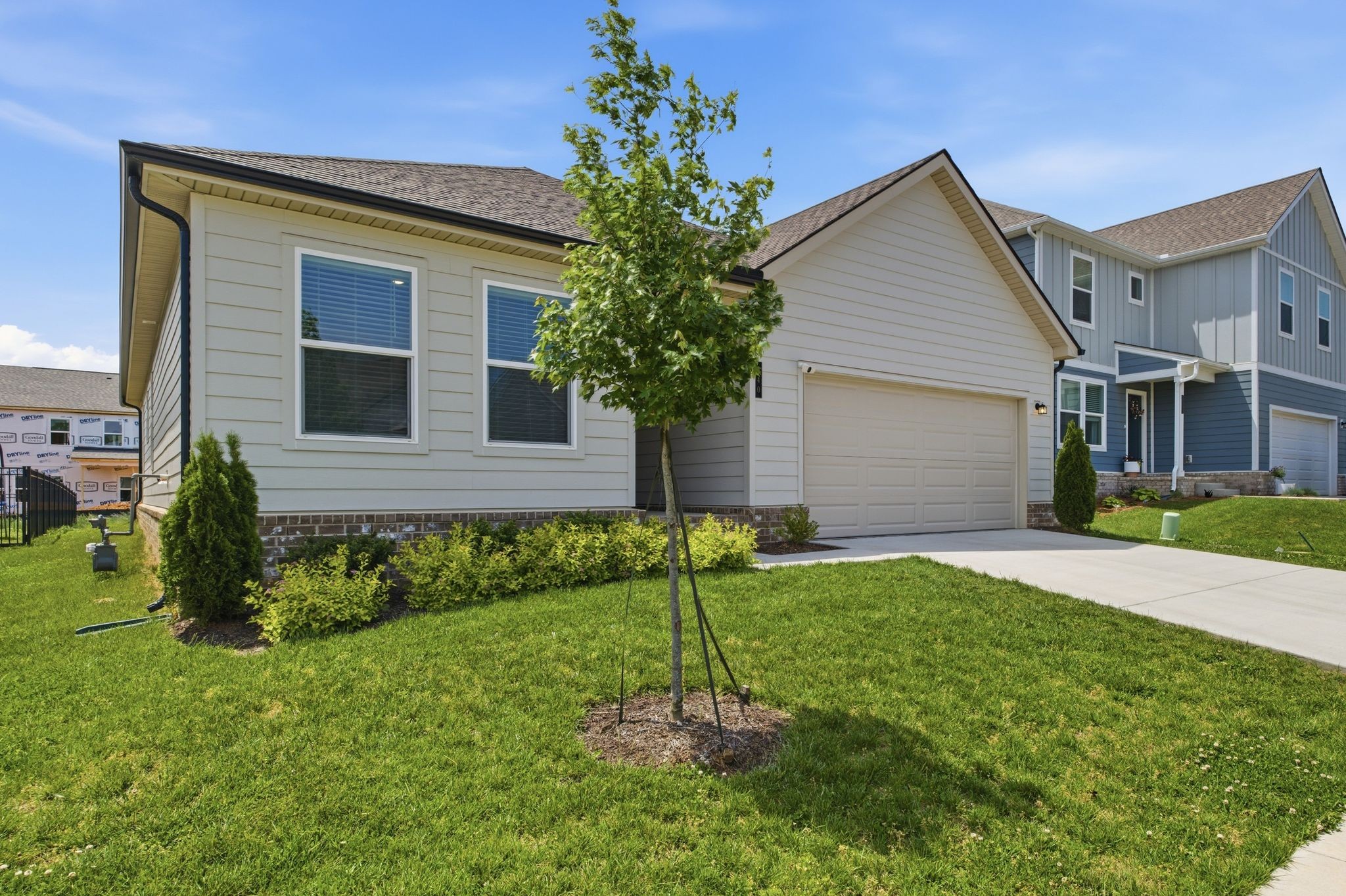 640 Cedar Brook Dr