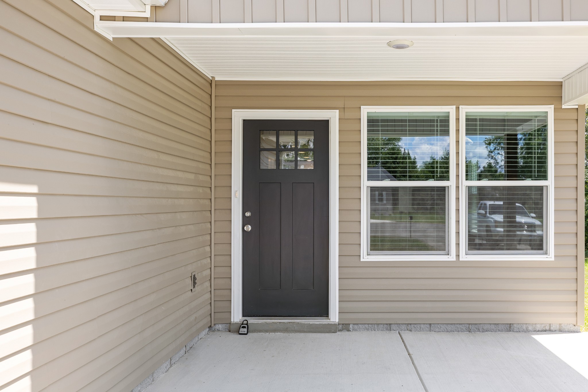 220 Remington Ln