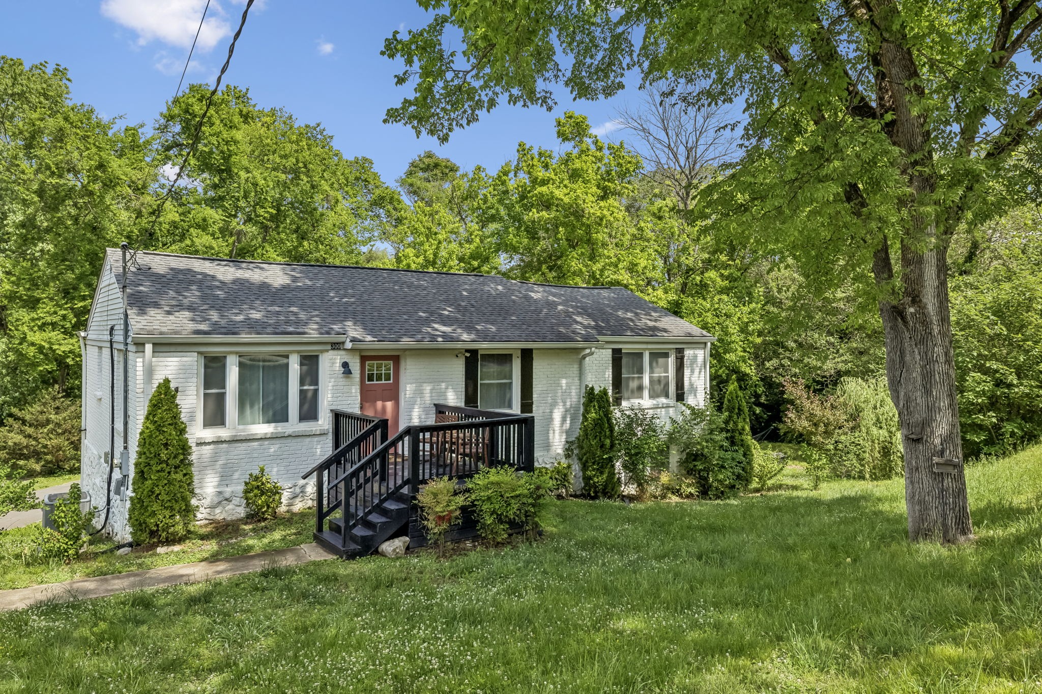 300 Finley Dr