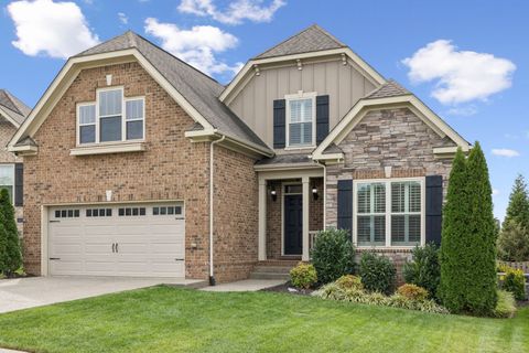 2002 Virgle Cir Spring Hill TN 37174