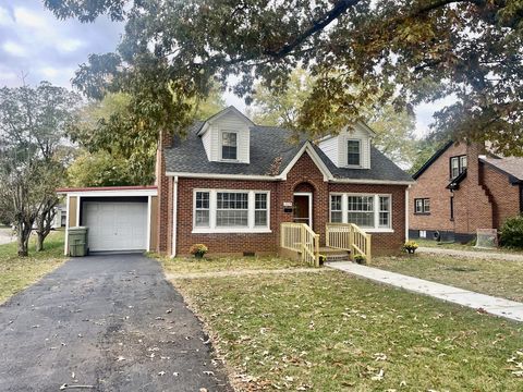 209 Frank St Lawrenceburg TN 38464