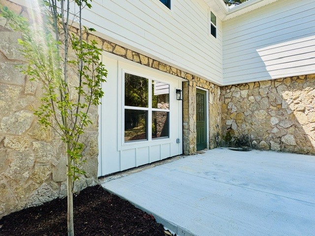 604 Debbie Dr