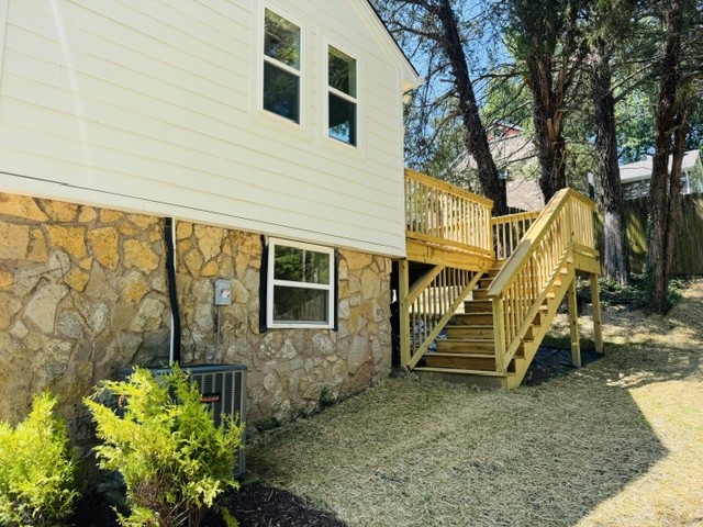 604 Debbie Dr