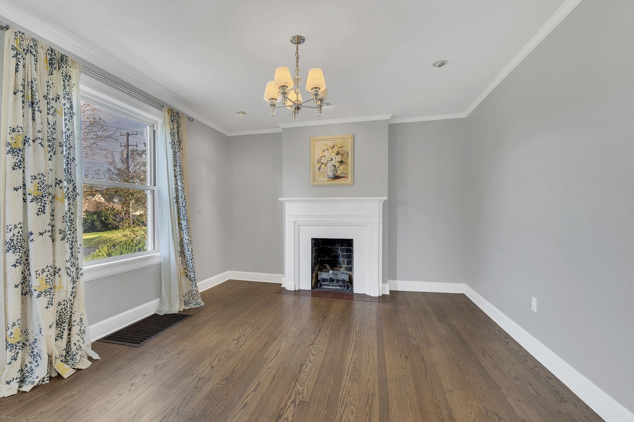 2907 Compton Rd