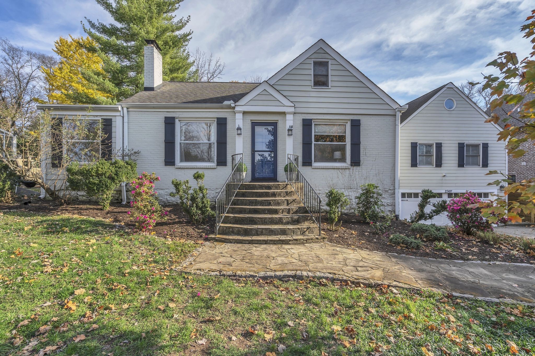 2907 Compton Rd